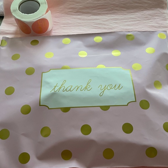 Meet Your Posher - Picture 2 of 2